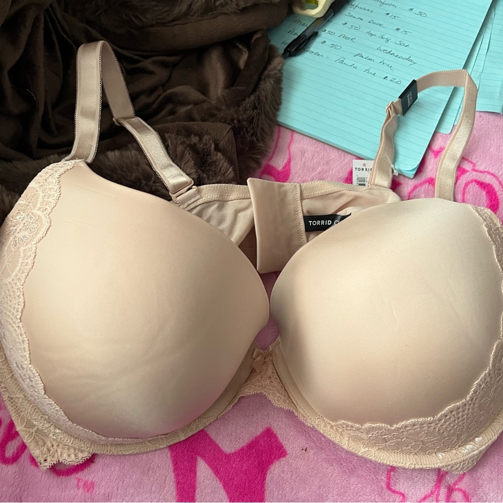 Torrid Blush Nude Plunge Push-Up Bra